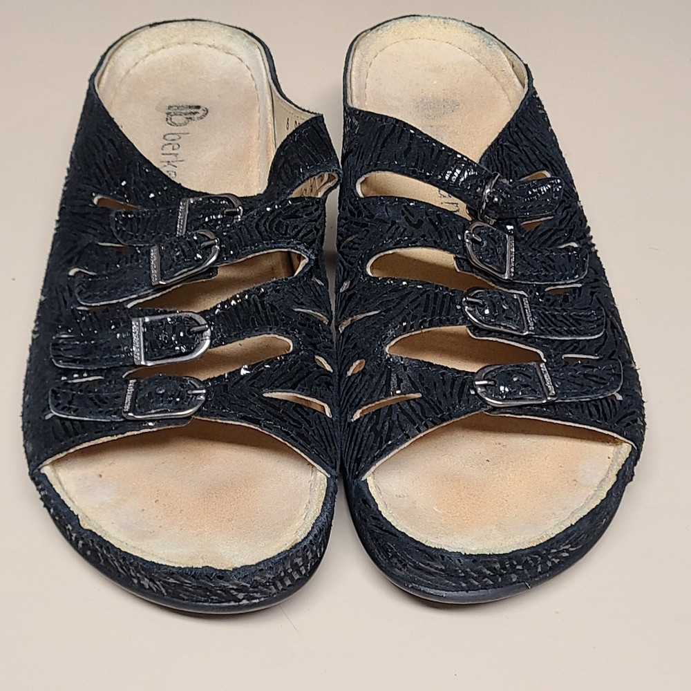 Berkemann Hassel zebra print sandals size 6